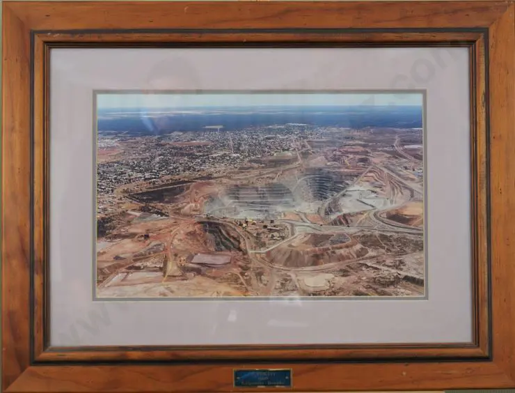 A21 - Unknown - Kalgoorlie Boulder - The Super Pit 1998` Image 1++