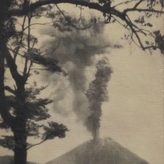 RISBERG, Carl (1903-1972) - Mount Ngauruhoe in Eruption c.1930