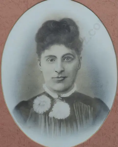 UNKNOWN Photographer - Colonial Couple - Husband & Wife Image 1++