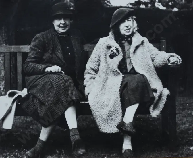 HODGKINS, Frances (1869-1947) - 30 Unique Photos from the Life of Frances Hodgkins Image 1++