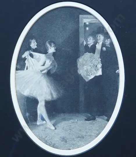 UNKNOWN Artist - Backstage - After the Show Image 1++