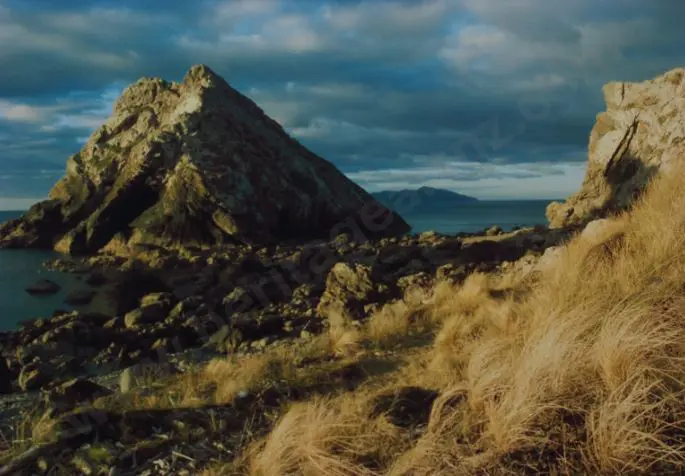 MARSHALL, Geoff - Waireka Rock  (Pukerua Bay) Image 1++