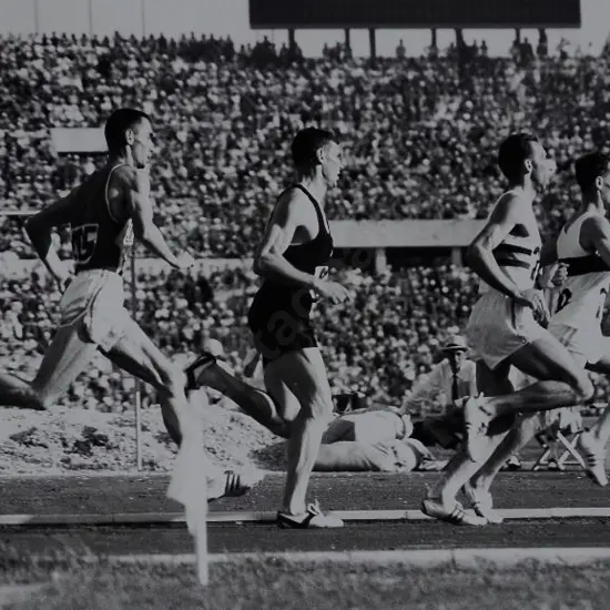 ASSOCIATED SPORTS Photography - Peter Snell in 800m semi-final, Rome Olympics, 1960