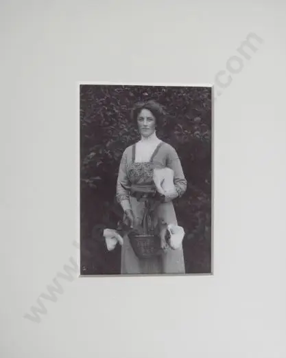 COLLIER, Edith (1885-1964) - Photograph of Edith Collier - 1912 Image 1++