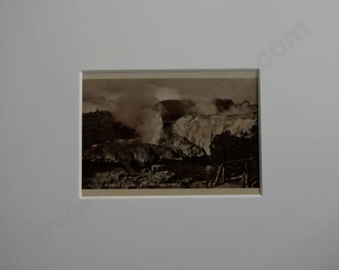 UNKNOWN Photographer - Kerere Geyser, Whakarewarewa Image 1++