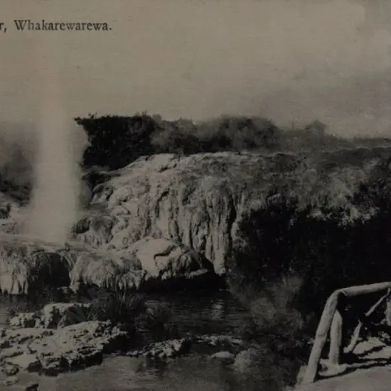 UNKNOWN Photographer - Kerere Geyser, Whakarewarewa