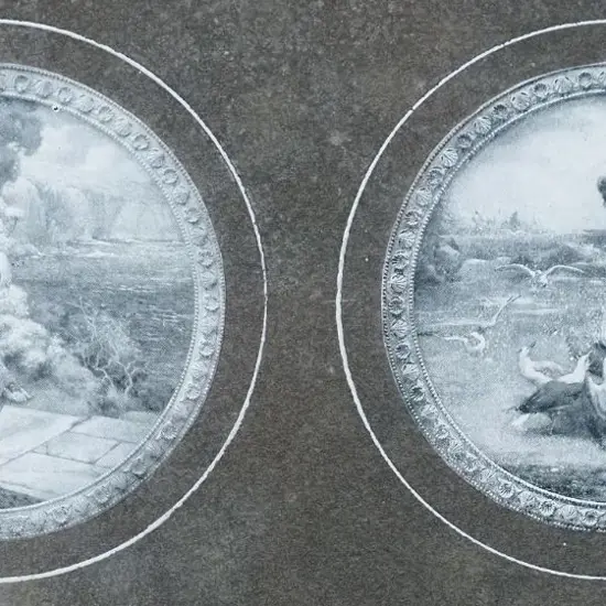 UNKNOWN Artist - Lady in 2 Settings - Home and at Beachfront