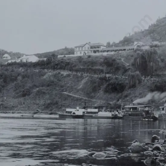 UNKNOWN Photographer - Wanganui - Pipiriki House with Riverboats