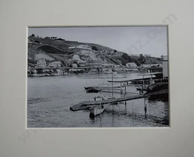 UNKNOWN Photographer - Wanganui - Taylorville & Durie Hill Image 1++