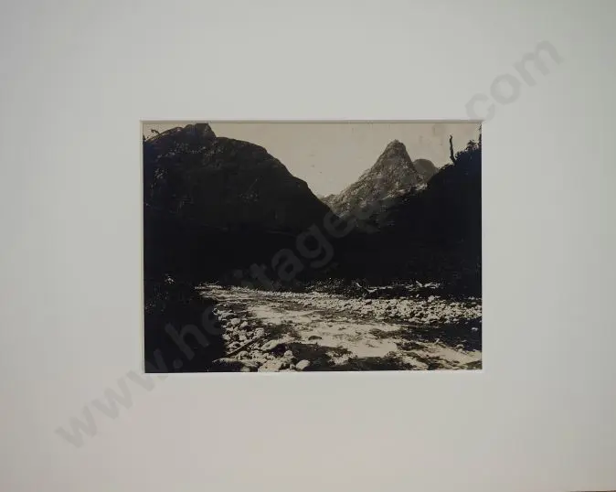 UNKNOWN Photographer - Mounts Balloon and Elliott From Sutherland Falls Image 1++