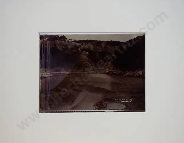 UNKNOWN Photographer - The Alum Cliffs, Waiotapu, c.1900 Image 1++