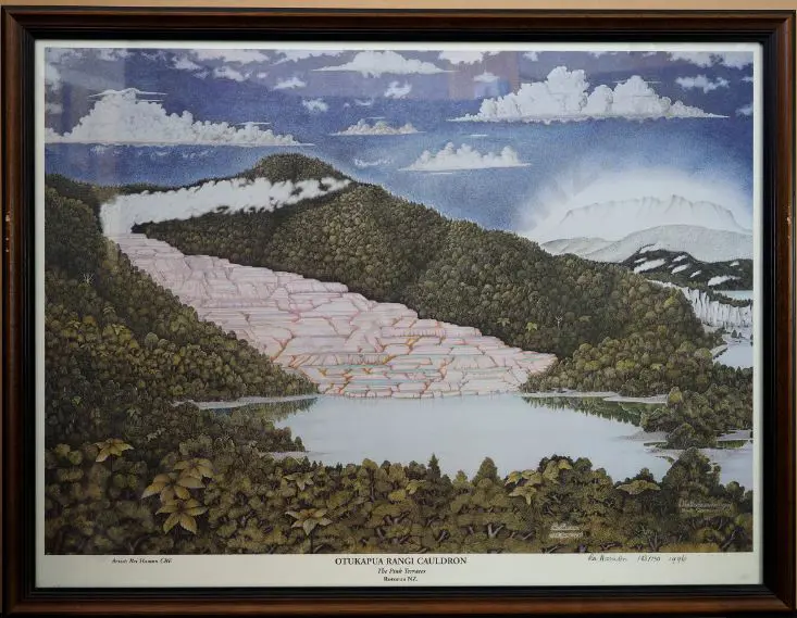 HAMON, Rei (1919-2008) - Otukapua Rangi Cauldron (The Pink Terraces) Image 1++