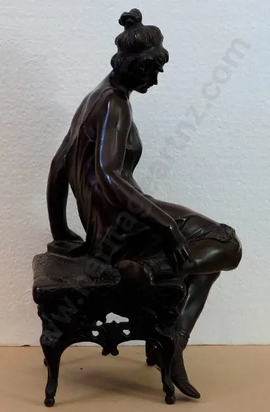 UNKNOWN Sculptor - Attractive Spelter Statue of Woman - Patinated Bronze Finish Image 1++