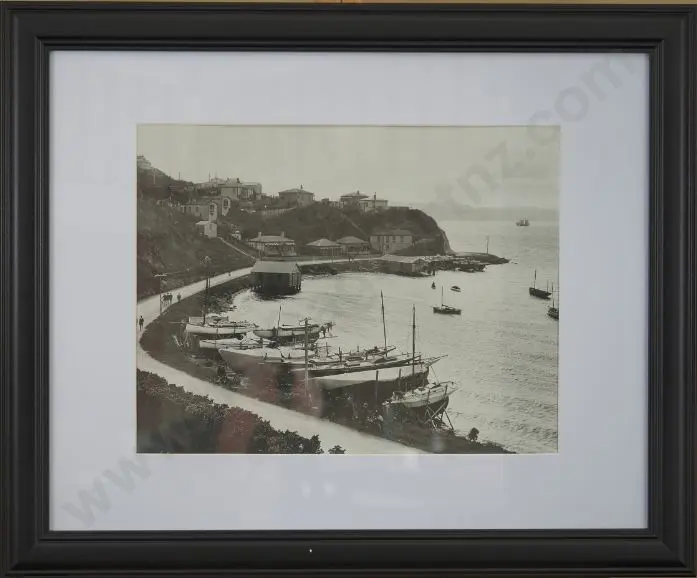 WELLINGTON Photo c. 1914 (Photographer unknown) - Balaena Bay, Wellington 1914 Image 1++