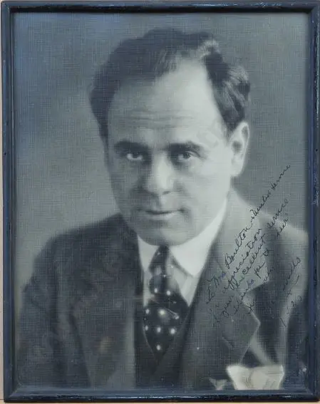 CARRILLO, Leo (1880-1861) - American actor best known for playing the Pancho Kid, 1930 Image 1++