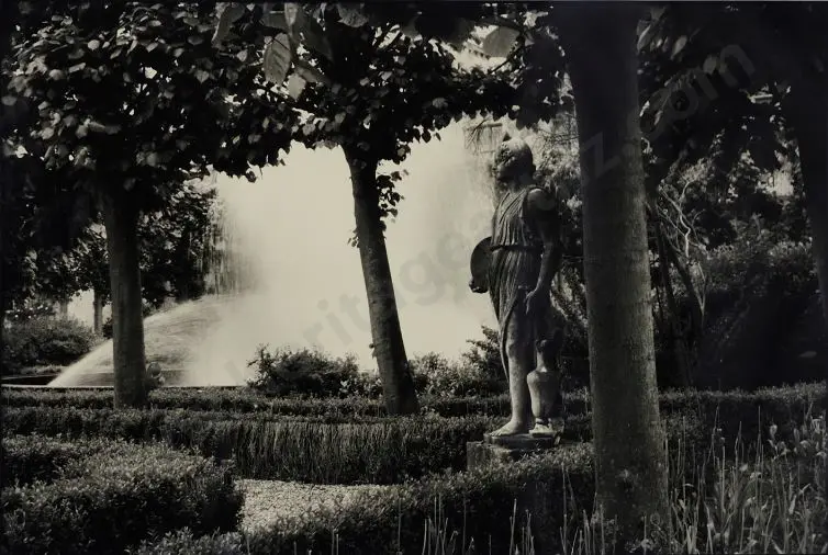 UNKNOWN - Wilton House Garden, Salisbury, Wiltshire Image 1++