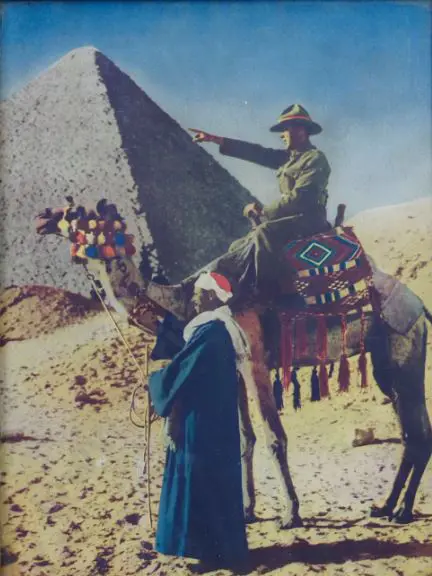 UNKNOWN - Military Officer on Horse, Egypt WW1 Image 1++