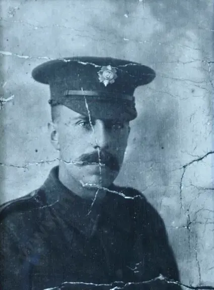 UNKNOWN - Army Officer - Richard Clarence Fenn WW1 Image 1++