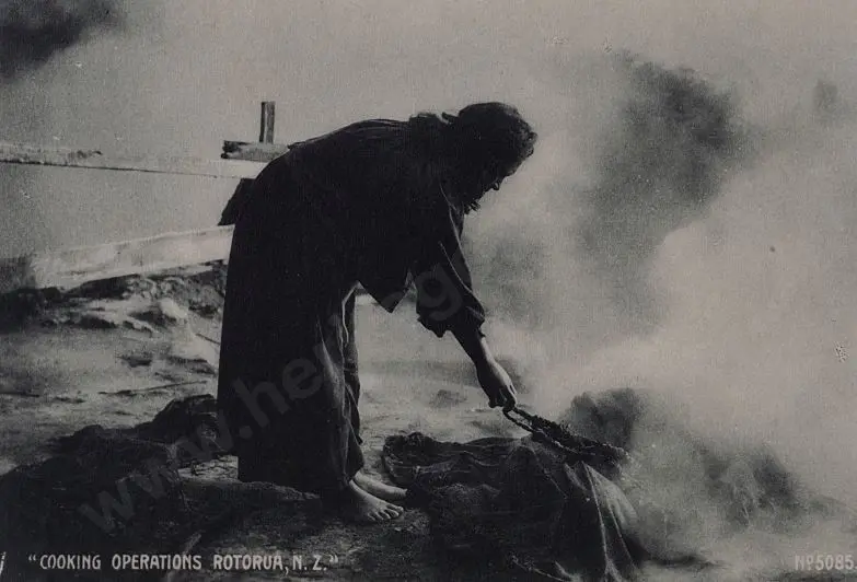 UNKNOWN - Cooking Operations, Rotorua, c.1900 Image 1++