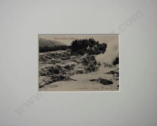 MARSH, Robert G. (1862-1940) - Hamurana Spring, Rotorua, c.1900 Image 1++