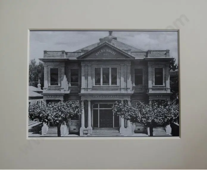 UNKNOWN Photographer - Whanganui - Royal Opera House Built 1899 Image 1++