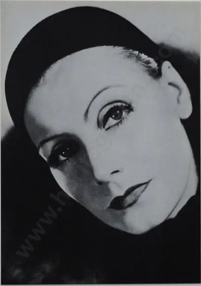 HULTON Picture Library - Greta Garbo - Film Star Image 1++