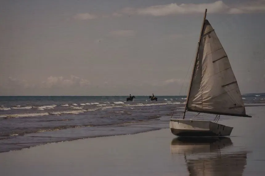 UNKNOWN - Boat on Beach with Horses & Riders in Water Image 1++