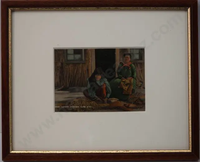 UNKNOWN - Early 20th Cent. - Maori Woman Weaving Flax Kits Image 1++