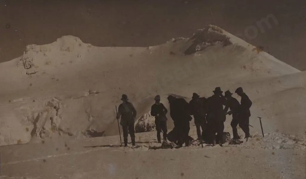 UNKNOWN photographer -  Alpine Trampers - Early 20th Century Image 1++