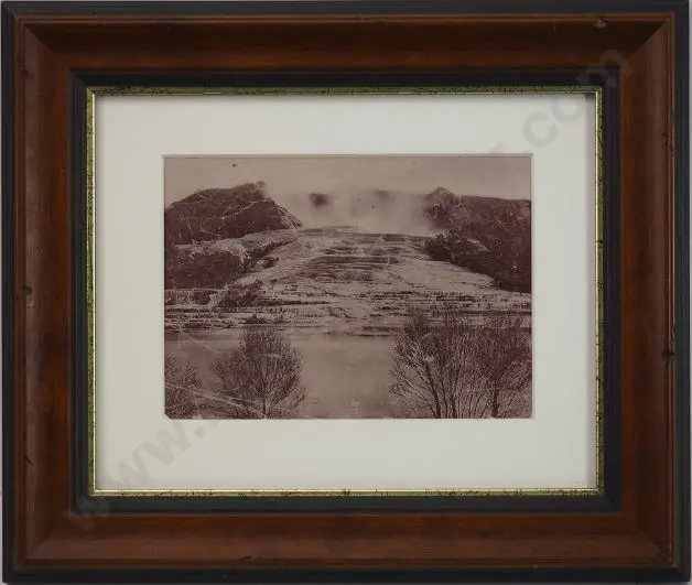 UNKNOWN - Pink & White Terraces Image 1++