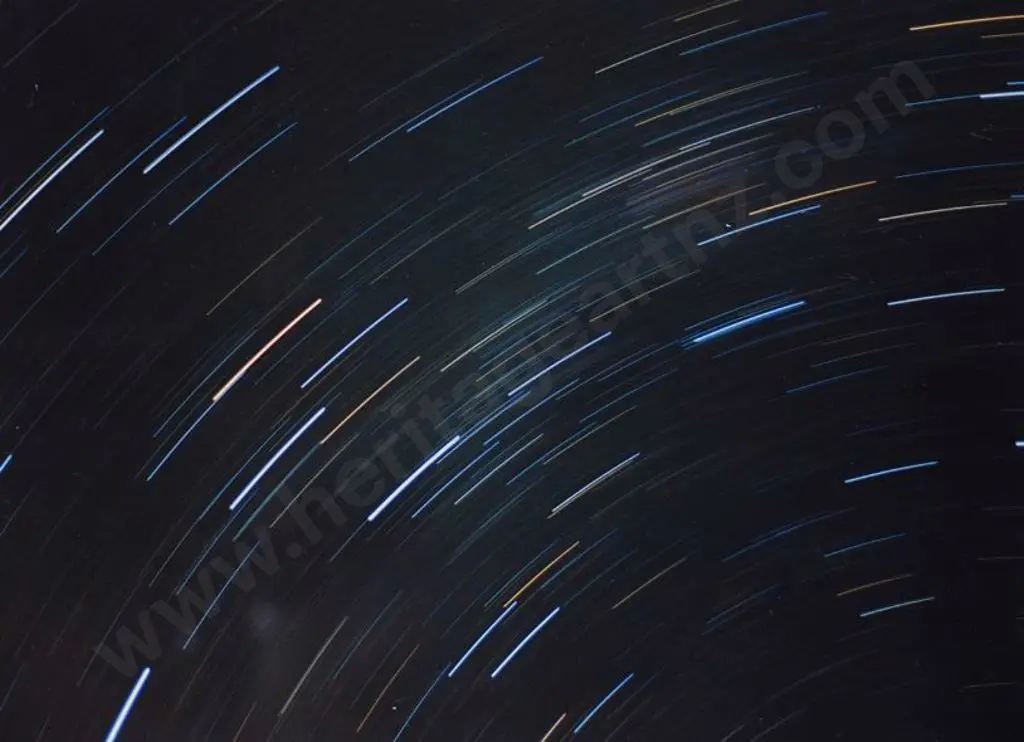 UNKNOWN photographer - Moving stars Image 1++