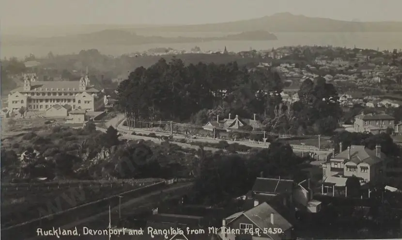 RADCLIFFE, Frederick George (1863-1923) - Auckland, Devonport and Rangitoto from Mt Eden c. 1905 Image 1++