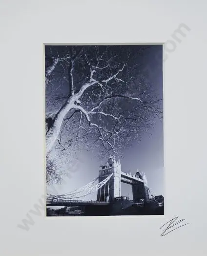 KOWALIK, Piotr (21st Cent.) - Tower Bridge at Dusk Image 1++