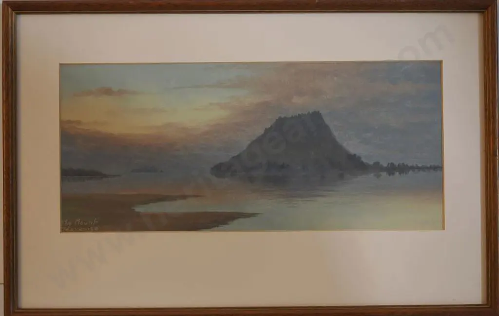 MAYCLAIR, J - The Mount, Tauranga Image 1++