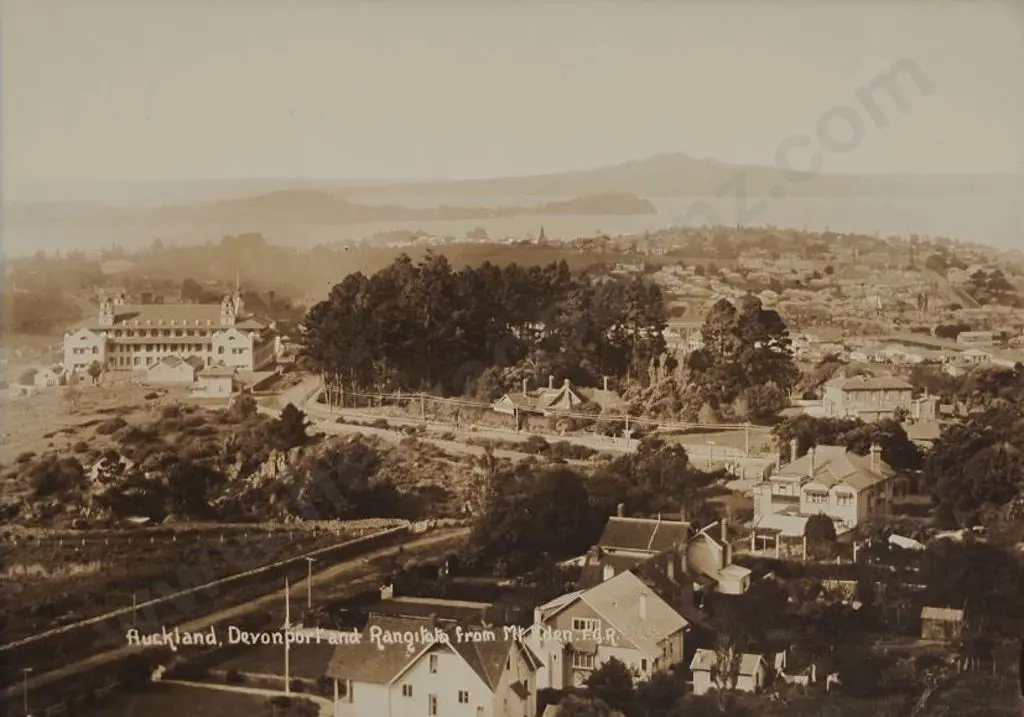 RADCLIFFE, Frederick George (1863-1923) - Devonport, Auckland from Mount Eden Image 1++
