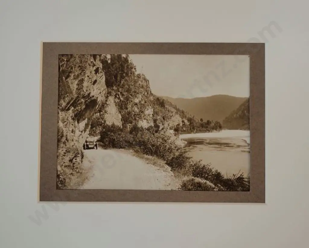 RADCLIFFE, Frederick George (1863-1923) - Buller Gorge Image 1++