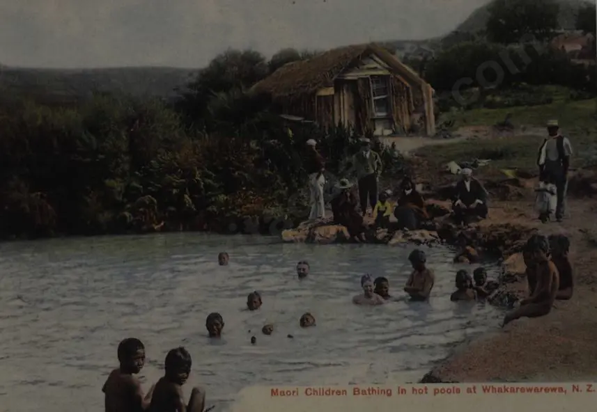 UNKNOWN - Early 20th Cent. - Maori Children Bathing in Hot Pools, Whakarewarewa Image 1++