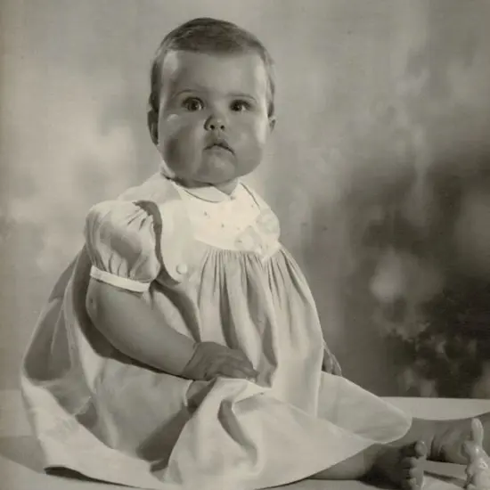 PERRY, Geoffrey William (1900-1959) - Studio Portrait of Baby, 1948