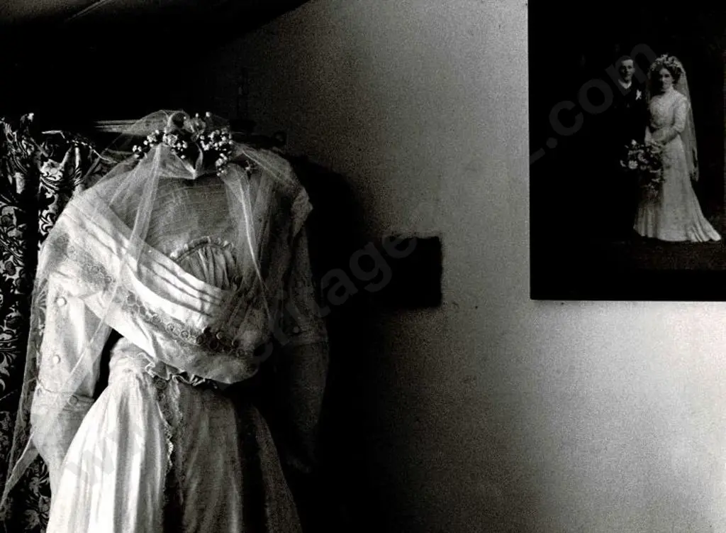 ATTFIELD, Vic - Fellow of the Royal Photographic Society (UK) - Memories - Houhora - New Zealand Image 1++