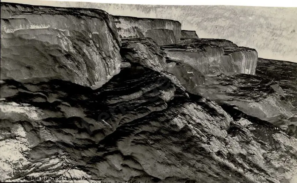 SPENCER, Charles (1854-1933) - The Pink Terrace, c.1880 Image 1++