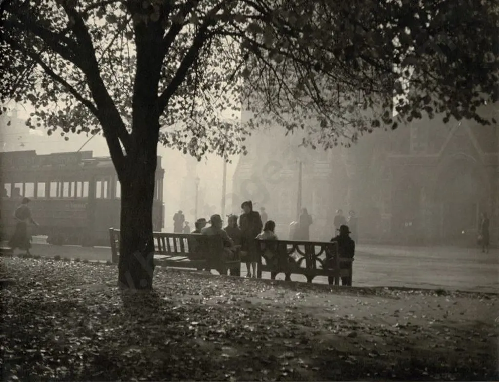 CASBOLT, Frederick Lennard (1896-1987) - Waiting for the Tram Image 1++