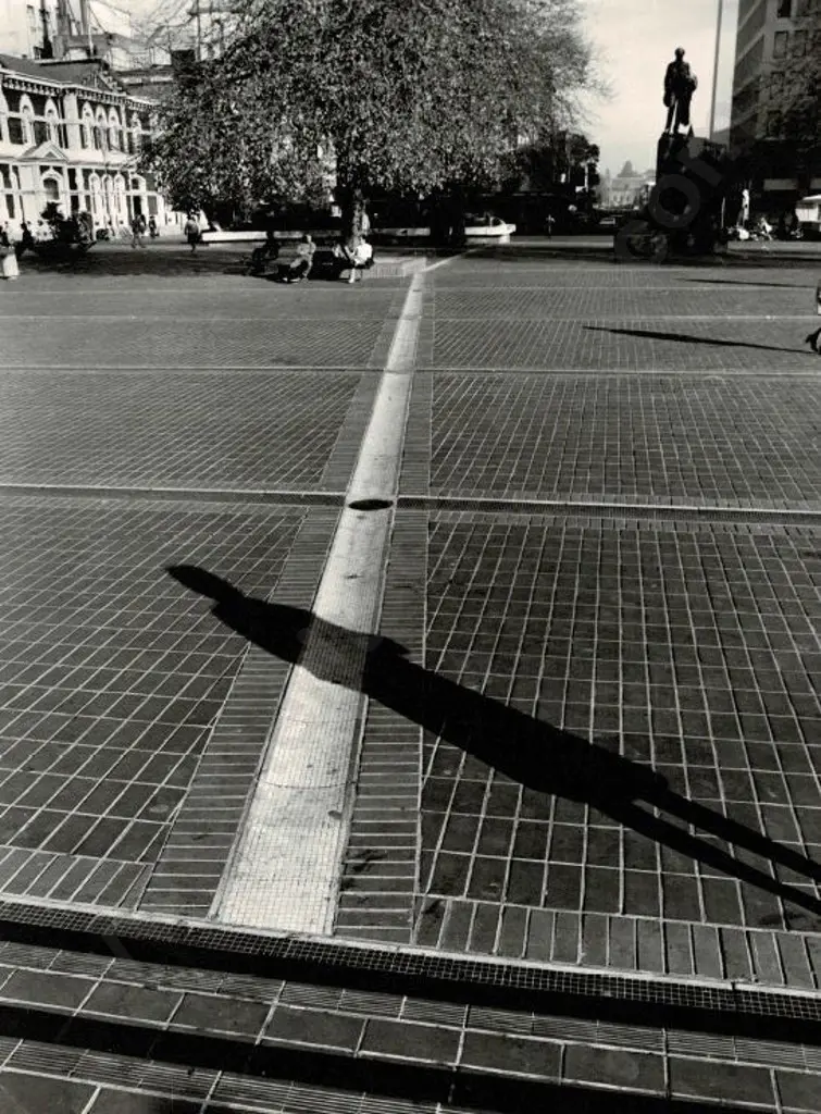 CASBOLT, Frederick Lennard (1896-1987) - Pedestrian Area Christchurch (?) Image 1++