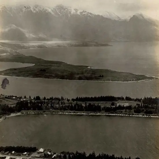 NZ GOVT PUBLICITY (Early 20th Cent.) - Lake Wakatipu, c.1910