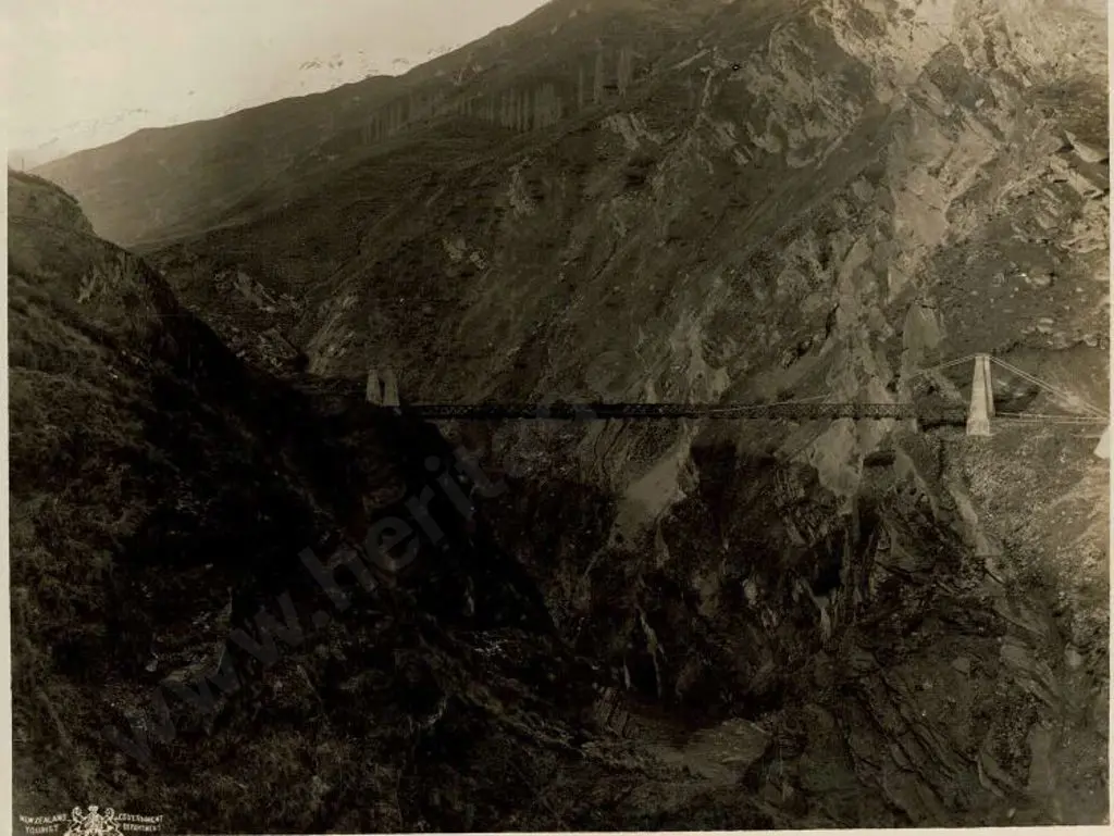 NZ GOVT PUBLICITY (Early 20th Cent.) - Viaduct Across Canyon, c.1910 Image 1++