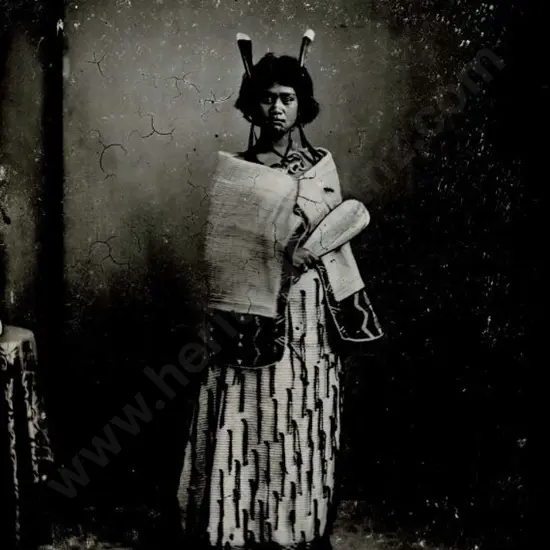 UNKNOWN - Unidentified Maori Woman