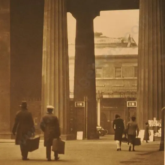 MOULT, Harry (1878-1946) - Euston Station. London c. 1930