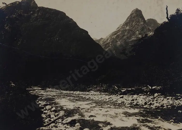 UNKNOWN Photographer - Mounts Balloon and Elliott From Sutherland Falls Image 1++