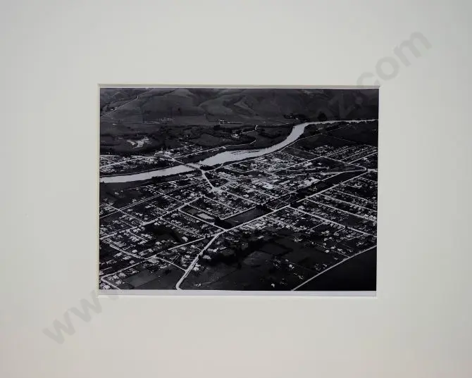 BROWNE, Victor Carlyle (1900-1980) - Gore Image 1++