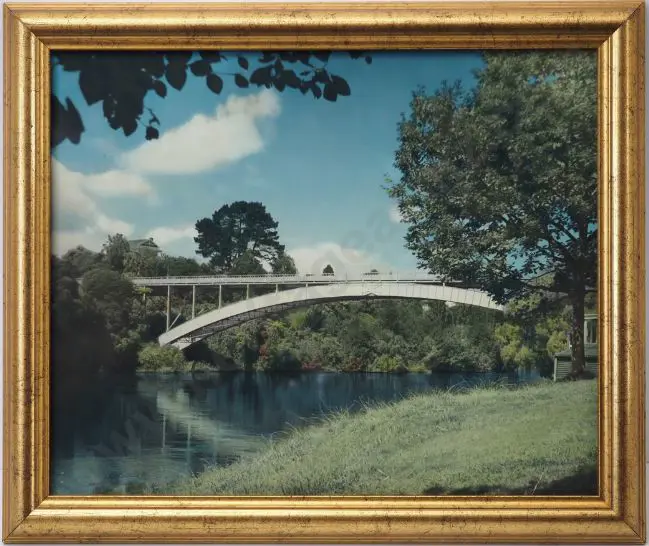 UNKNOWN - Waikato River, Hamilton Image 1++