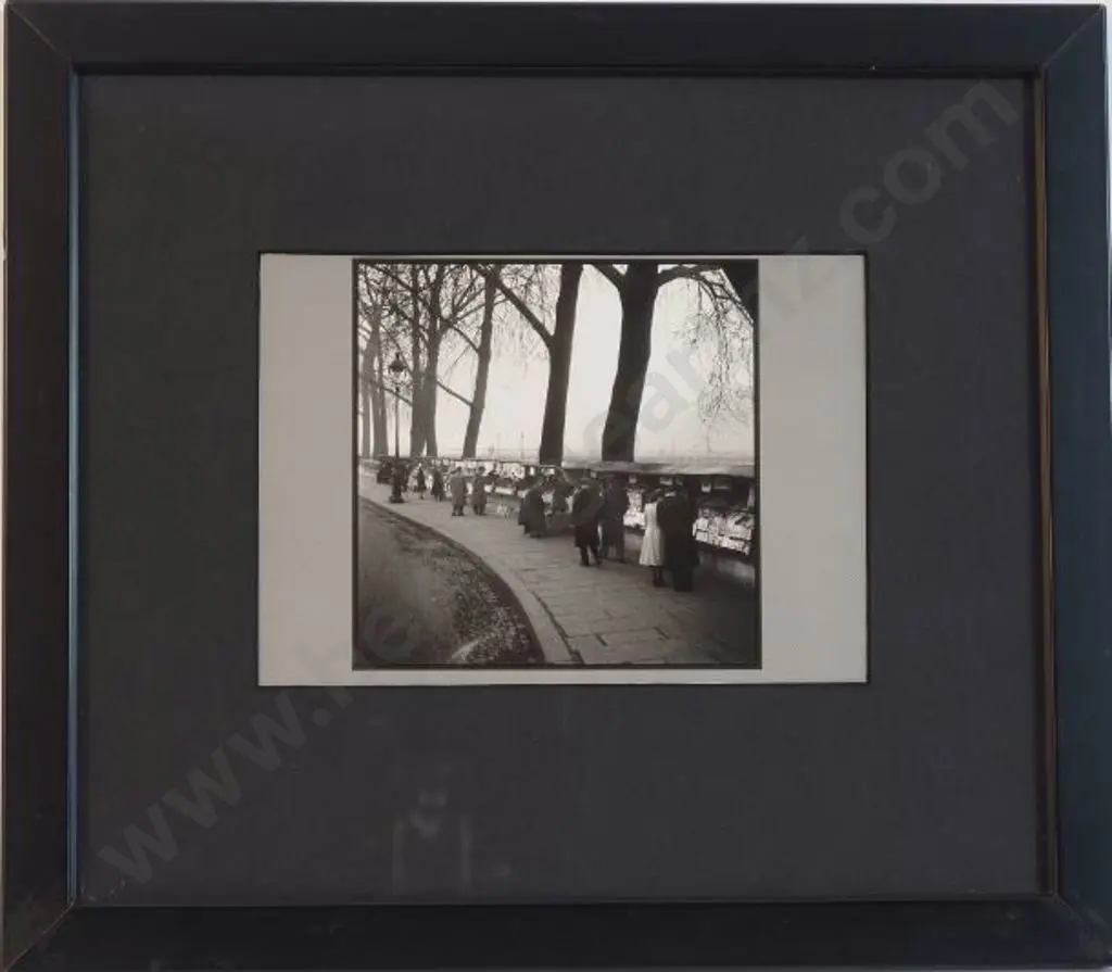 UNKNOWN photographer - People Promenading alongside River c1940s Image 1++
